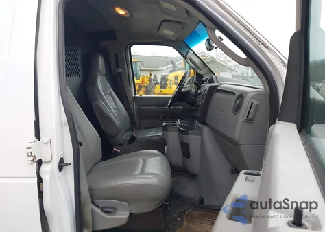 2011 Ford E-350 Super Duty Commercial z USA, uszkodzony, nr VIN 1FTSE3EL6BDA81841